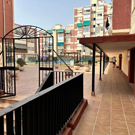 Apartamento - Recién Reformado, Piscina, Playa A 10 Minutos, Centro A 5 Minutos *