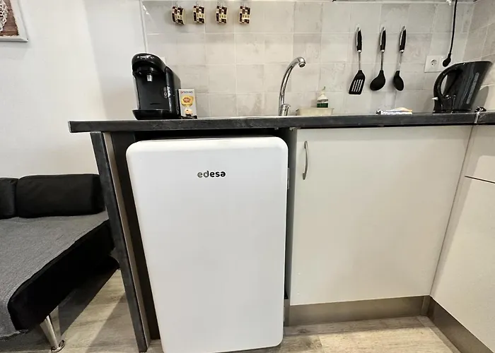 - Recien Reformado, Piscina, Playa A 10 Minutos, Centro A 5 Minutos Torremolinos