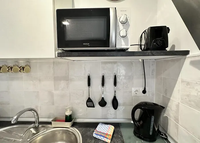 Apartment - Recien Reformado, Piscina, Playa A 10 Minutos, Centro A 5 Minutos *