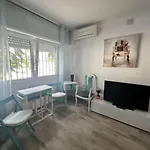 Апартаменти - Recien Reformado, Piscina, Playa A 10 Minutos, Centro A 5 Minutos *