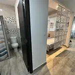 - Recien Reformado, Piscina, Playa A 10 Minutos, Centro A 5 Minutos Апартаменти *